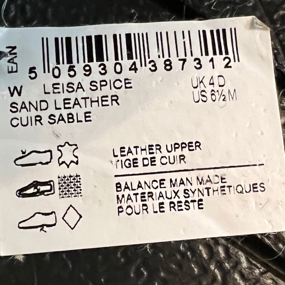 Ultimate Comfort Collection by Clarks Leisa Spice Sand Leather Slide On Sandal - Picture 8 of 9